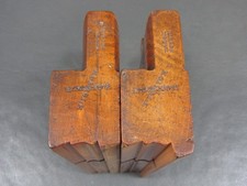 Pair wooden moulding planes