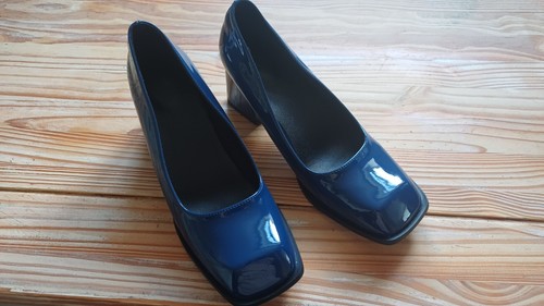 Ladies patent navy cuban - navy,