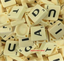 2 X 100  PLASTIC SCRABBLE