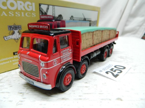 Corgi leyland 8 wheel - corgi,
