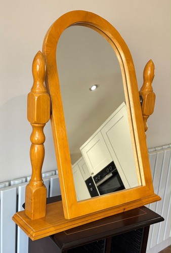 Vintage solid pine - , table
