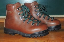 SCARPA women's mountaineering