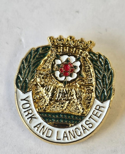 Lapel badge york lancaster - &,