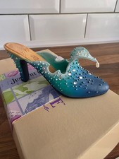 just the right shoe WAVE NEW