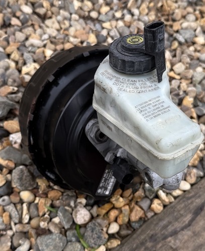 Audi brake servo master - audi, 8p