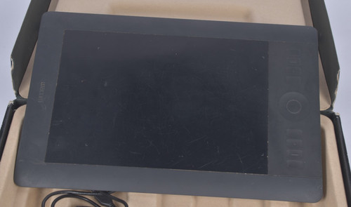 Wacom intuos touch - 5, medium