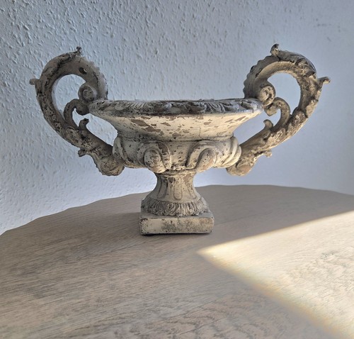 Vintage concrete indoor - vintage,