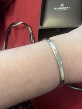 9CT GOLD SCREW BANGLE 7.2
