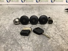 2005 FORD TRANSIT CONNECT DOOR LOCK SET & KEY  - B024