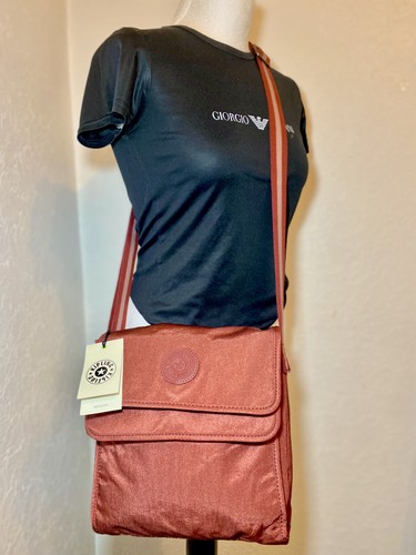 Bnwt kipling nilsor handbag - bnwt,