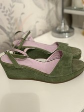 Boden  Wedge Suede Sandals Size 4 Sage Green Leather 2’’ High Ankle Strap