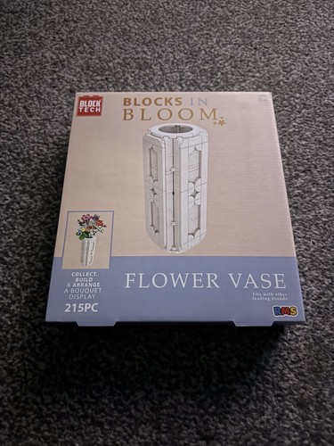 Blocks bloom flower vase - blocks,