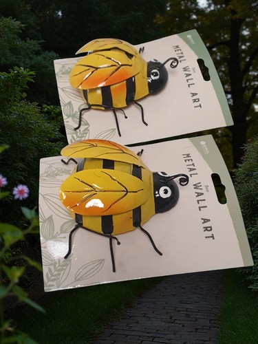 Metal bee wall art decoration - metal,