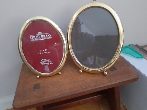Brass large medium - large/medium, oval