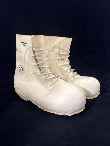 Acton military extreme - acton,