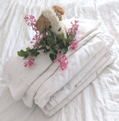 Vintage floral print - 2, x