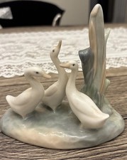 Vintage Lladro Nao Figurine