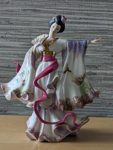 Delicate elegance ltd ed - "delicate,