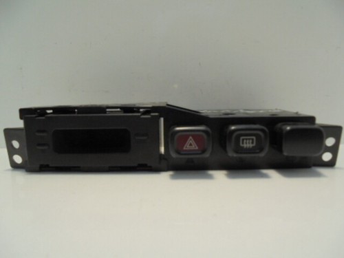 Mazda 323 hatch clock 1995 - mazda,