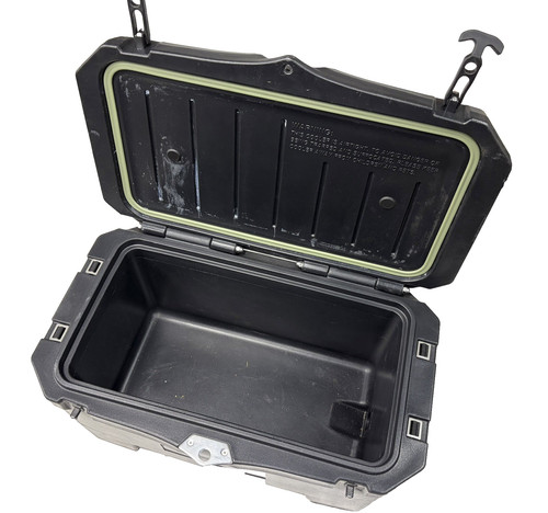 Large cool box - large, lockable