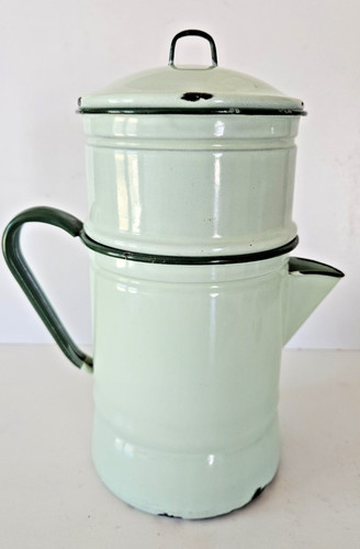Vintage green enamel ware - ,
