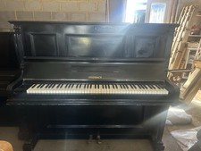 Steinbach Upright -