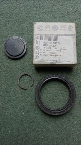 020 498 085 - seal, repair