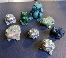 8 x Small Frog Ornaments