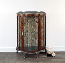 Wooden green display - display, cabinet
