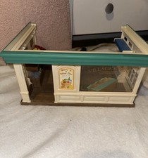 Sylvanian families village - families,
