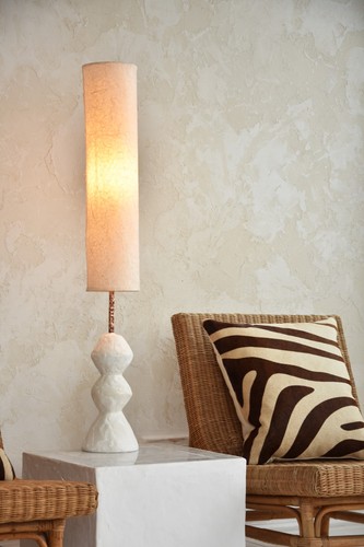 Sculptural table floor - sculptural,