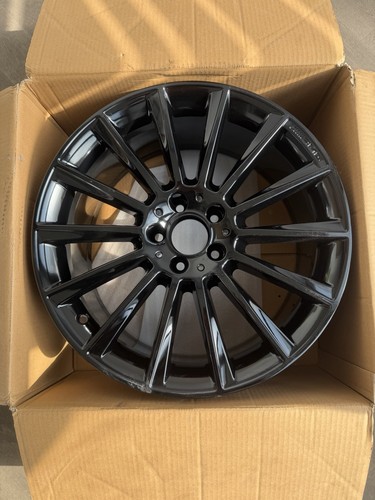 Genuine mercedes class w213 - mercedes,