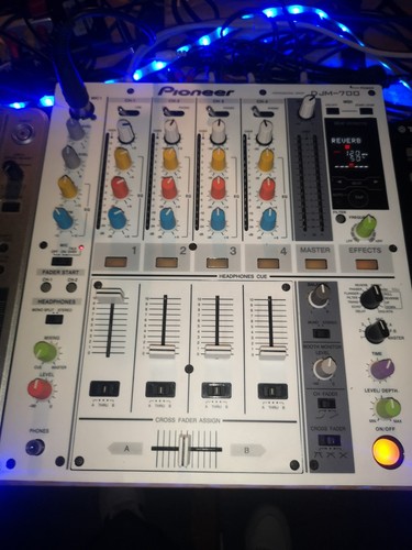 Pioneer djm 700 - pioneer,