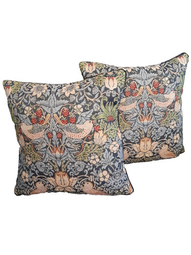 William morris strawberry - william,