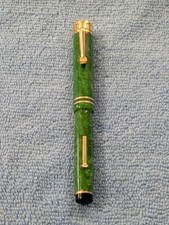 Wahl-Eversharp Tulip Clip Fountain Pen in Jade Green. Very Rare Example.