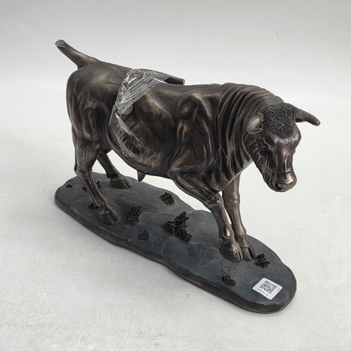 Bronze effect resin - bronze, charging