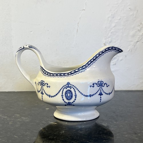 Blue white gravy boat - gravy,