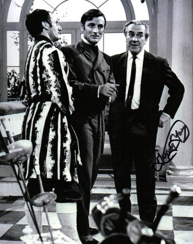 Television autograph jeremy - television, autograph: