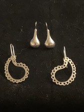 2 Pairs of Silvertone Hook