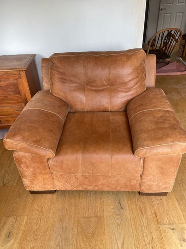 Large armchair distressed - large,