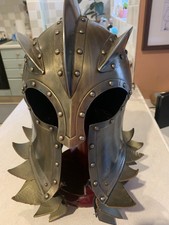 Game Of Thrones Helmet. Plus stand