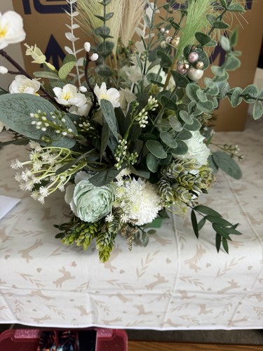 Handmade table centre piece - table,
