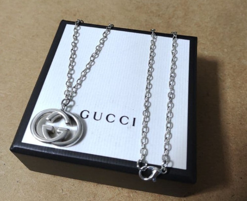 Gucci interlocking necklace - gucci, g