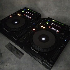 Pair 2x Pioneer CDJ-900