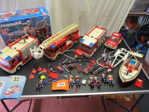 Playmobil fire engine - fire,