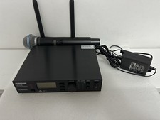 ULXD4 Wireless Receiver & ULXD2 Beta58A Handheld Microphone !