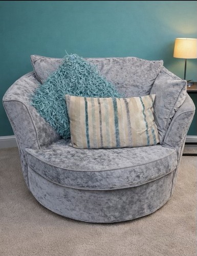 Immaculate gorgeous silver - gorgeous,