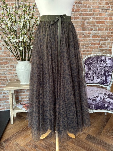 Choklate paris bnwt - choklate, khaki