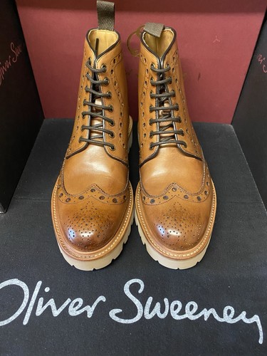 Oliver sweeney brand new - sweeney,,