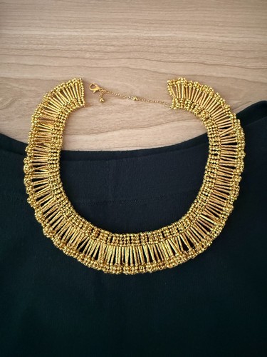 Gold tone statement collar - gold,